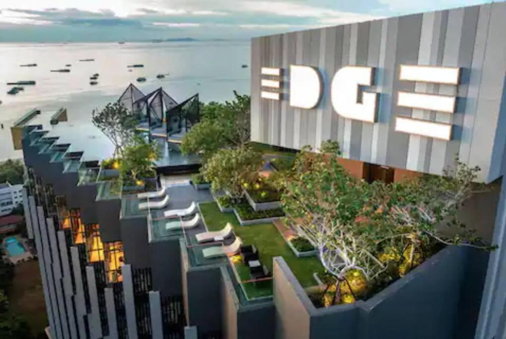 Edge Central Pattaya Seaview Residence Екстериор снимка