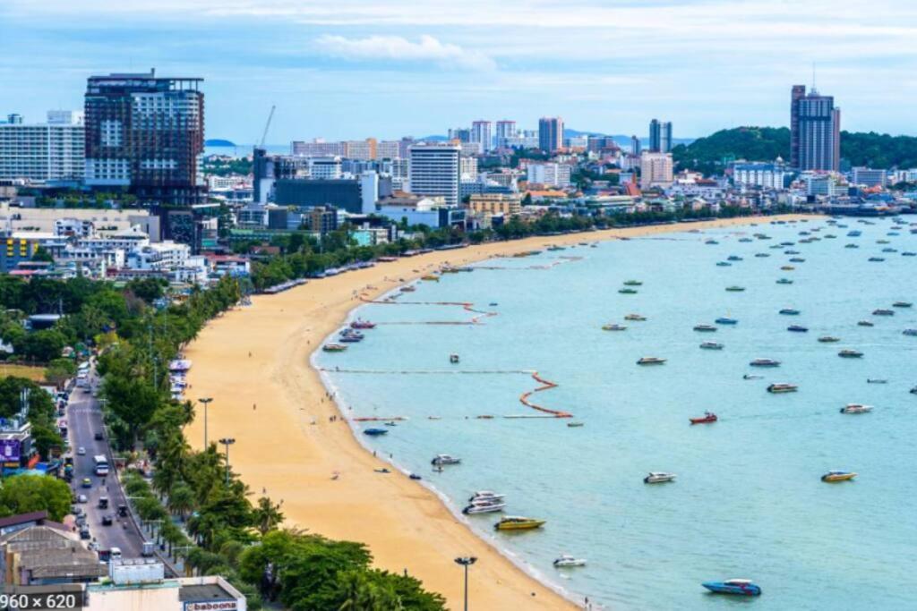 Edge Central Pattaya Seaview Residence Екстериор снимка