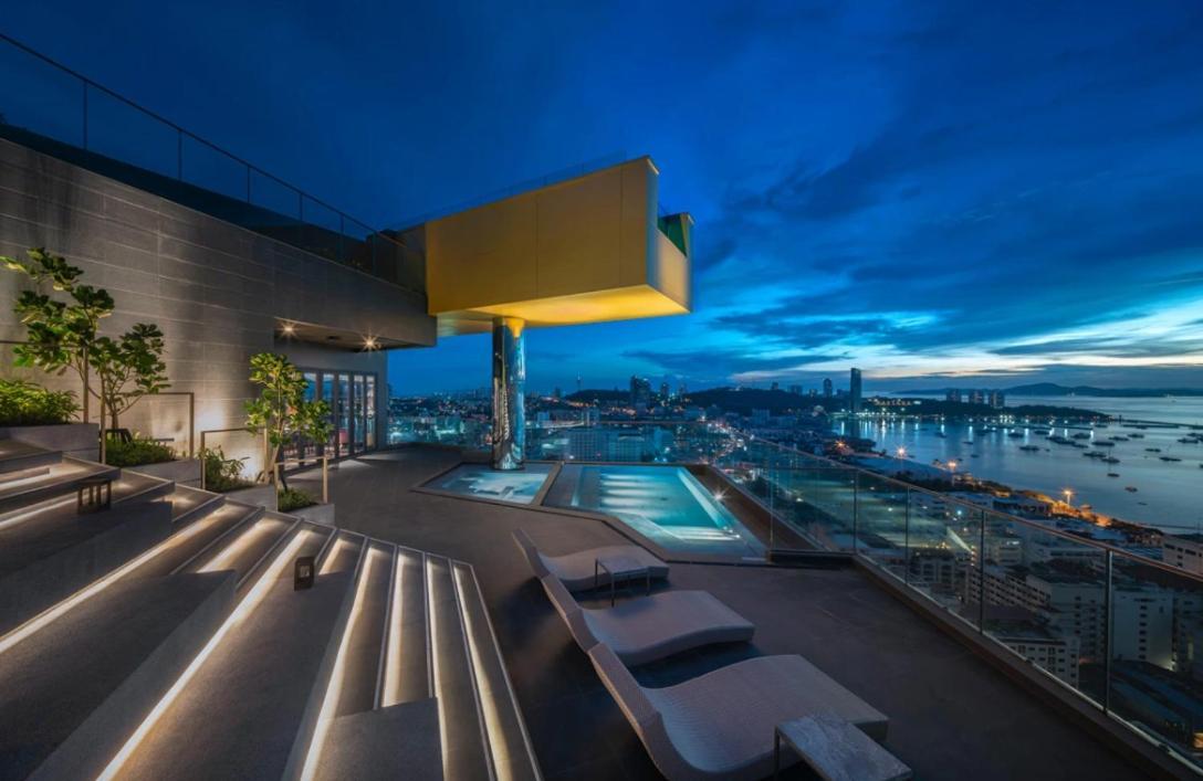 Edge Central Pattaya Seaview Residence Екстериор снимка