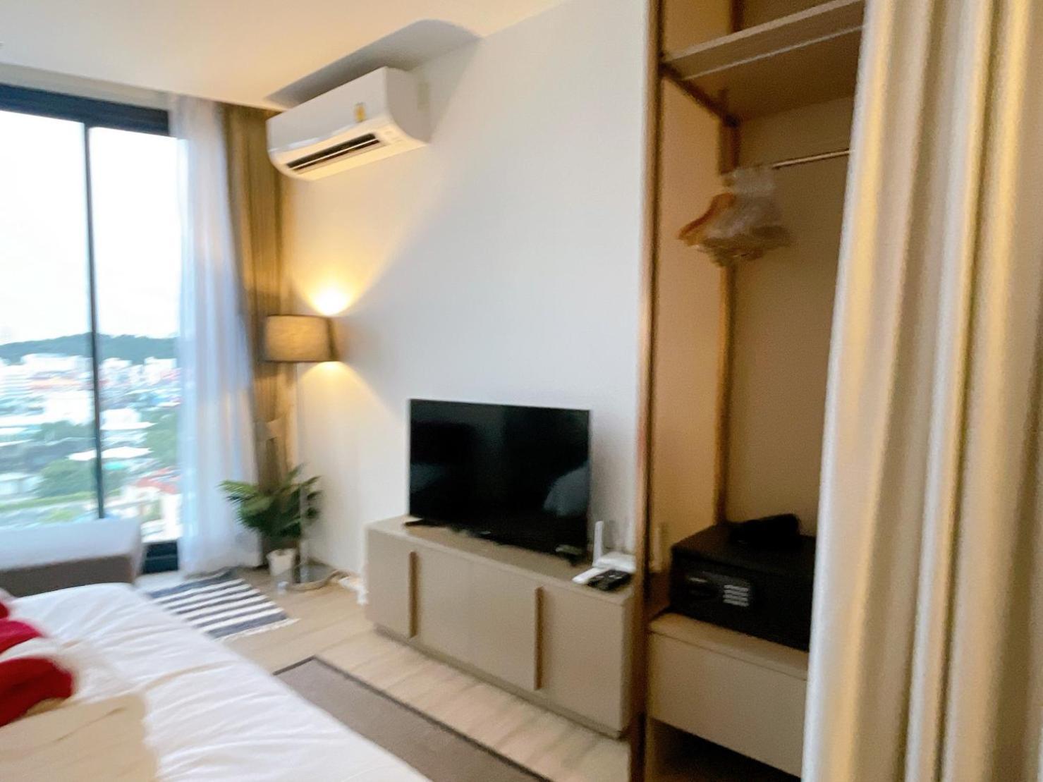 Edge Central Pattaya Seaview Residence Екстериор снимка